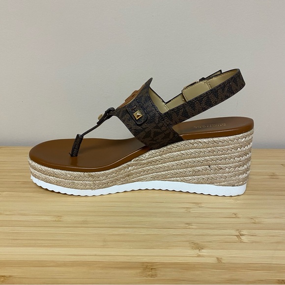 BNIB Michael Kors Aubrey Cut Out Wedge - Picture 8 of 10